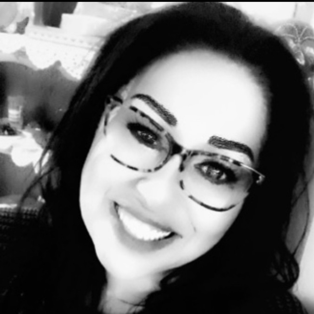 Meet your Posher, Posh